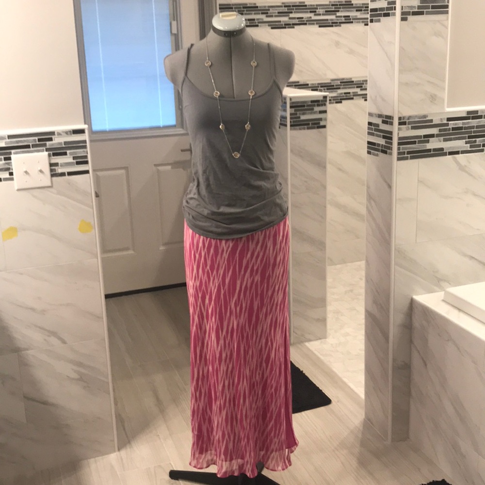 Express Flowy Skirt